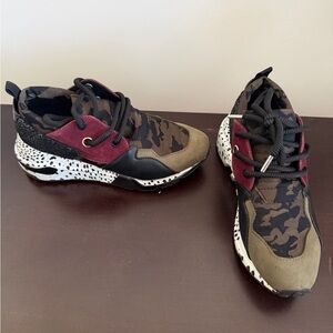 Steve Madden Camouflage Sneakers with Red and Black Accents